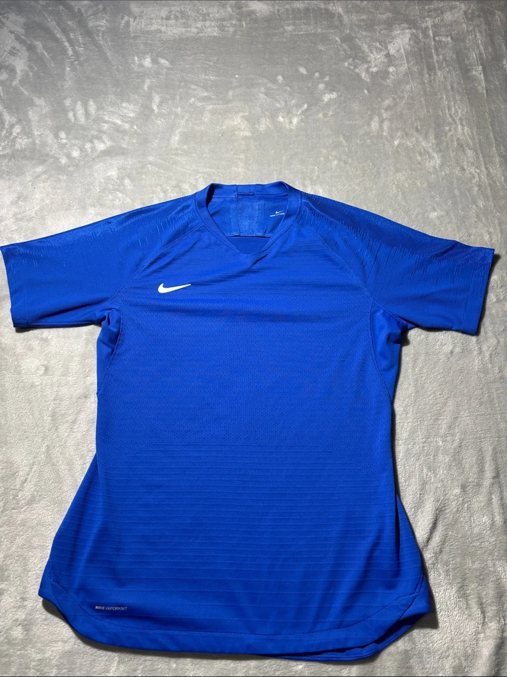 Nike VaporKnit Men’s S Blue Soccer Training Jersey Dri Fit Performance